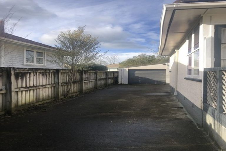 Photo of property in 63 Paul Crescent, Fairfield, Hamilton, 3214