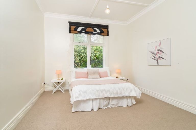 Photo of property in 45 Drivers Road, Maori Hill, Dunedin, 9010