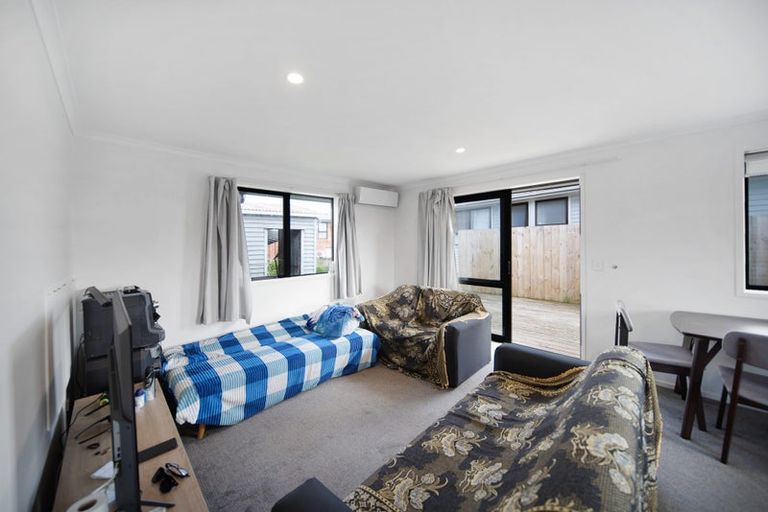 Photo of property in 14 Wakelin Road, Mangere East, Auckland, 2024