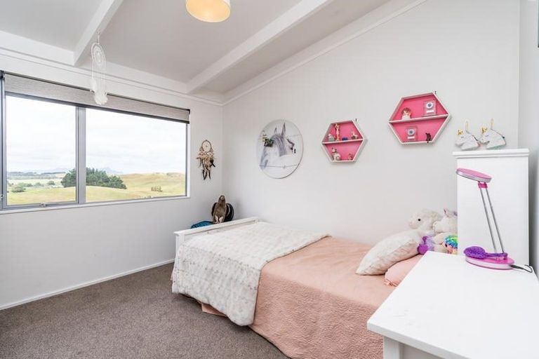 Photo of property in 29 Massey Road, Waipu, 0582