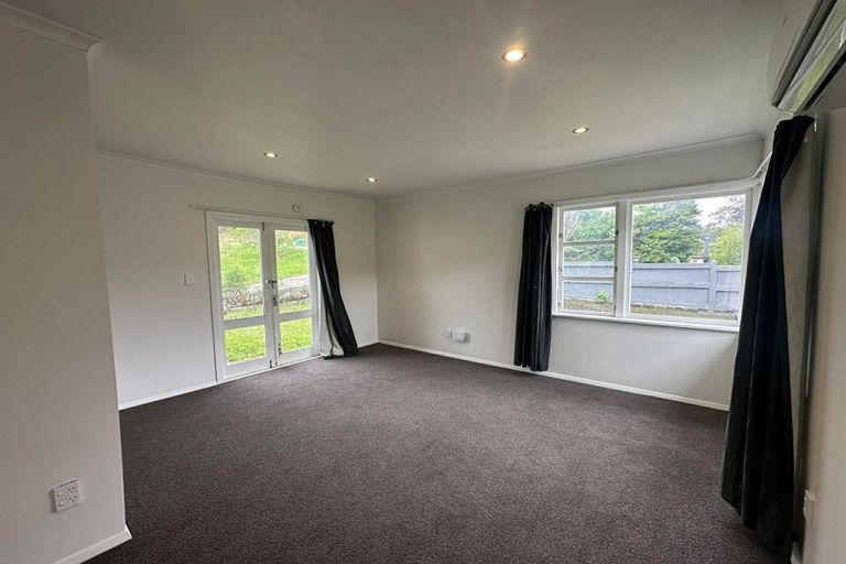 Photo of property in 3a Kopara Grove, Stokes Valley, Lower Hutt, 5019