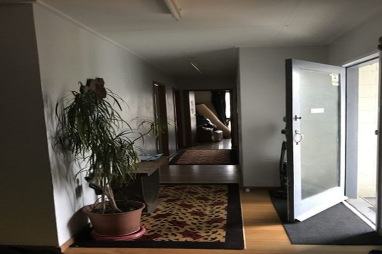 Photo of property in 42 Hamilton Drive, Waiuku, 2123