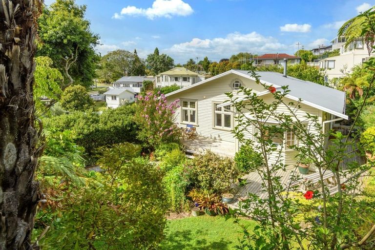 Photo of property in 80 Fourth Avenue, Tauranga, 3110
