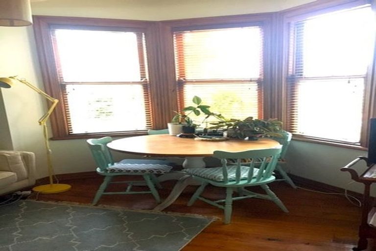 Photo of property in 37 Lawrence Street, Newtown, Wellington, 6021