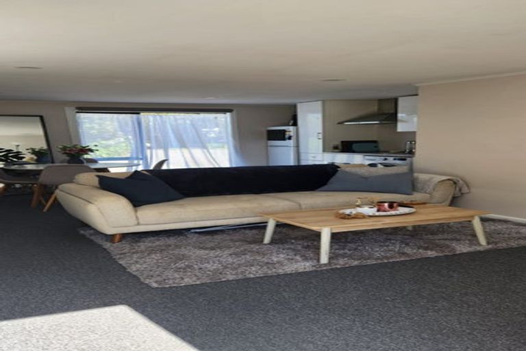 Photo of property in 323 Mazengarb Road, Paraparaumu, 5032