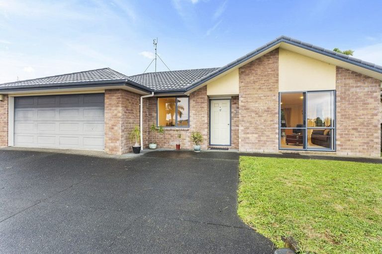 Photo of property in 20 Tauranga Place, Orewa, 0931