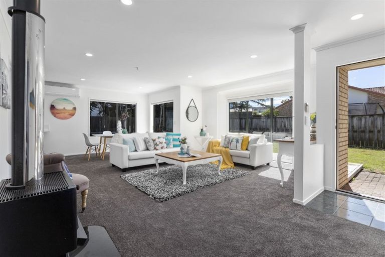 Photo of property in 78 Sheriff Place, Randwick Park, Auckland, 2105