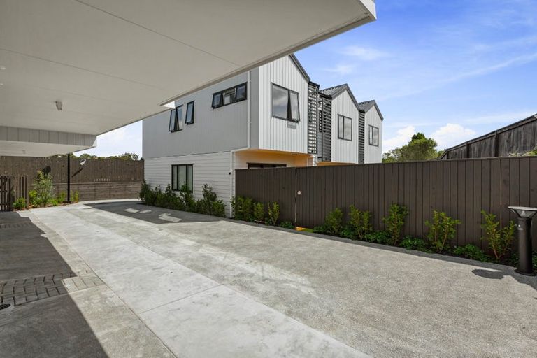 Photo of property in 4/13 Fairdale Place, Birkdale, Auckland, 0626