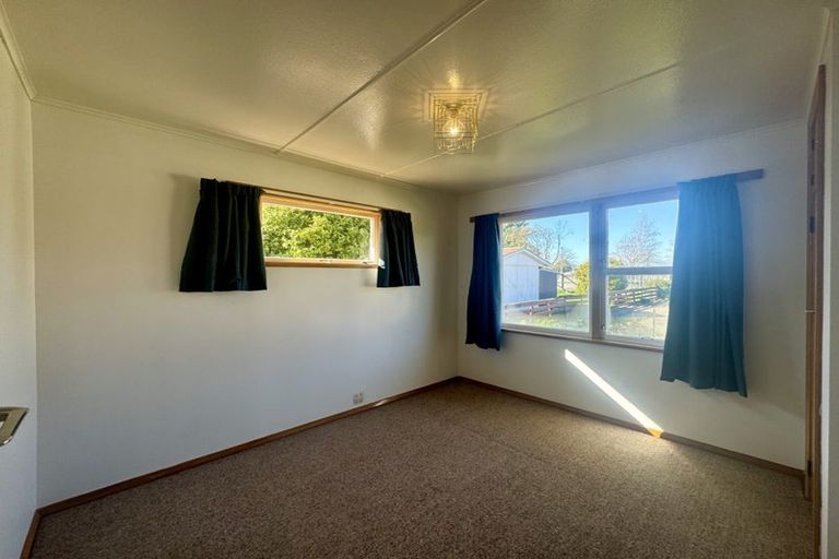 Photo of property in 25 Taverner Street, Carterton, 5713