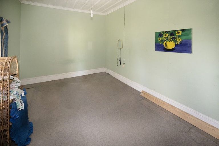 Photo of property in 32 Chester Street, Hampden, 9410