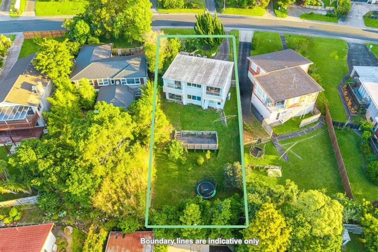 Photo of property in 20 Shanaway Rise, Hillcrest, Auckland, 0627