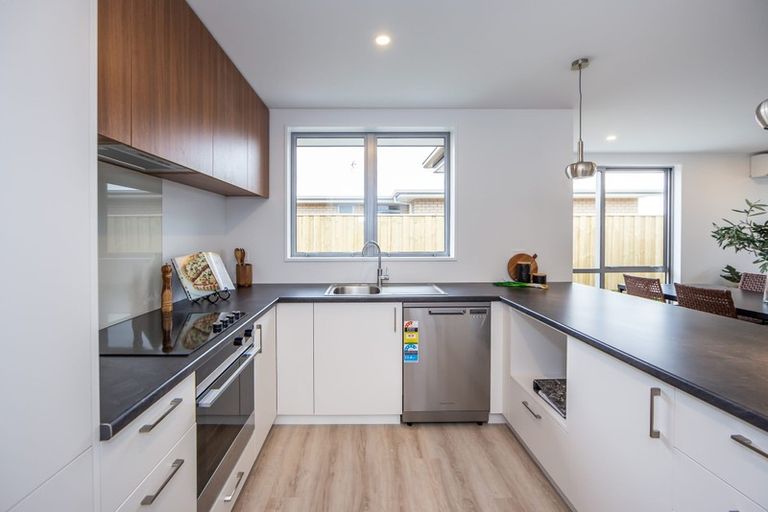 Photo of property in 19 Chandler Way, Rolleston, 7615