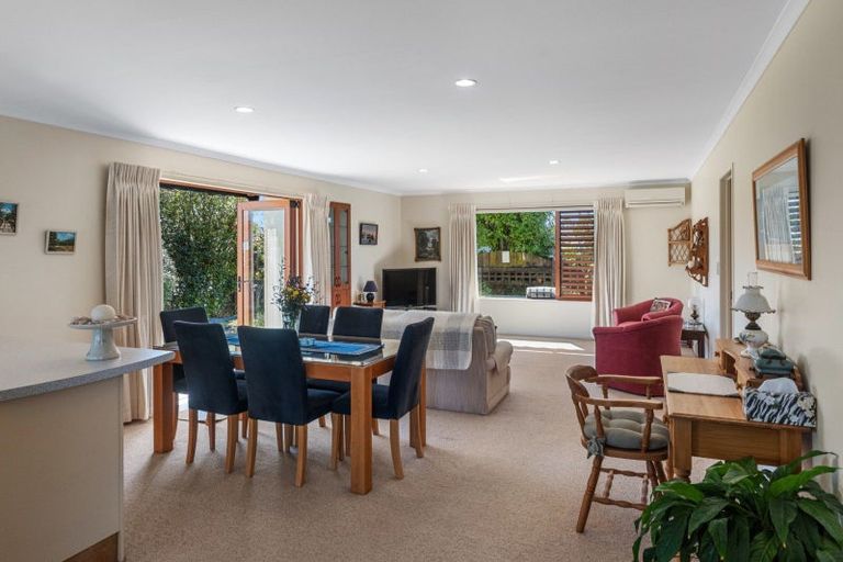 Photo of property in Cotswold Court, 2/8 Cheyne Road, Pyes Pa, Tauranga, 3112