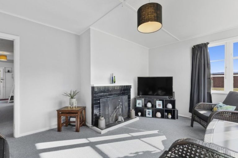 Photo of property in 56 Wilkie Crescent, Naenae, Lower Hutt, 5011