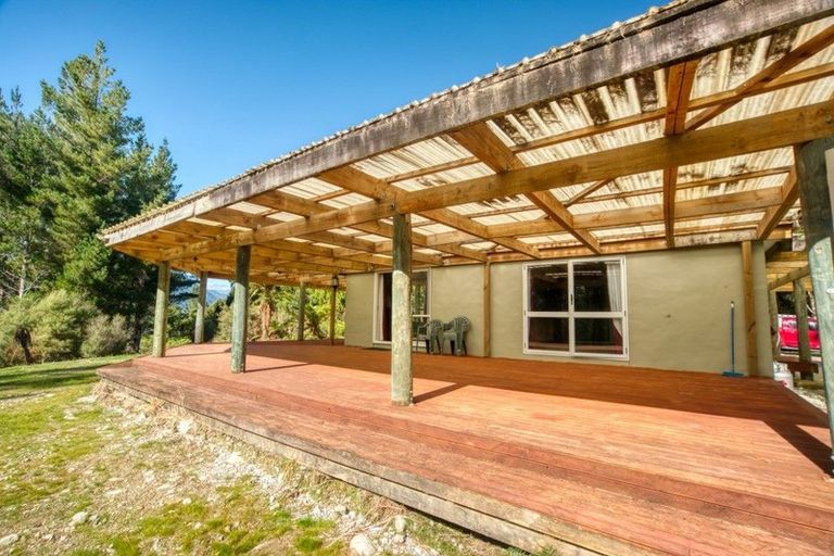 Photo of property in 1487 Old Christchurch Road, Awatuna, Hokitika, 7882