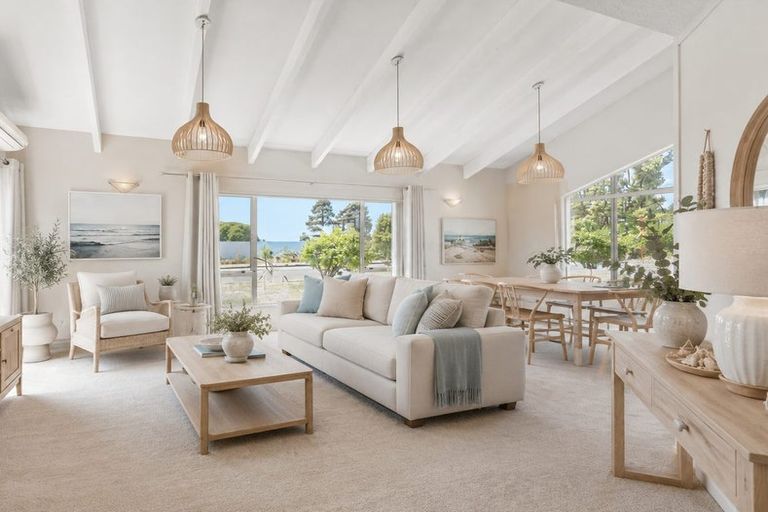 Photo of property in 304 Manly Street, Paraparaumu Beach, Paraparaumu, 5032