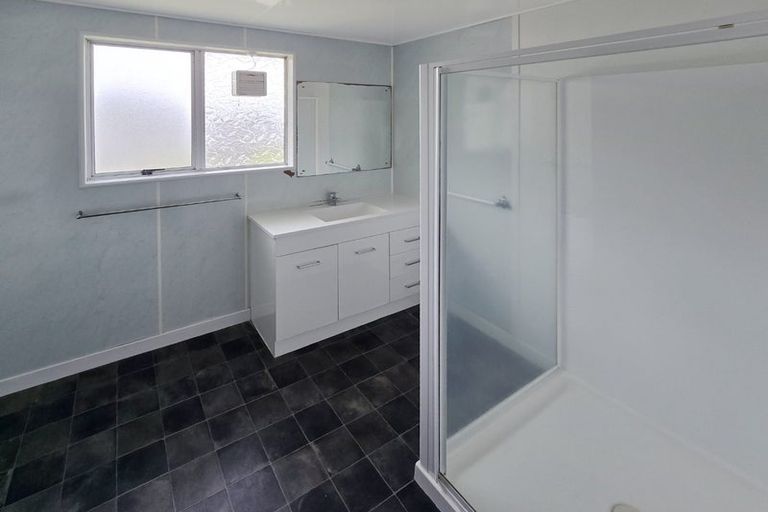 Photo of property in 56 Southgate Road, Southgate, Wellington, 6023