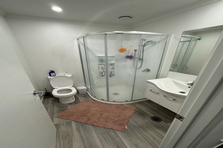 Photo of property in 1/1 Jeanette Street, Glenview, Hamilton, 3206