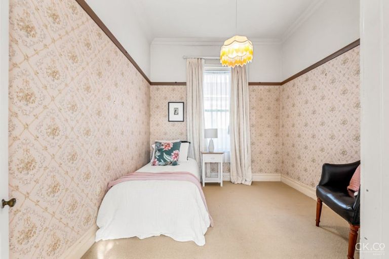 Photo of property in 17 William Street, Petone, Lower Hutt, 5012