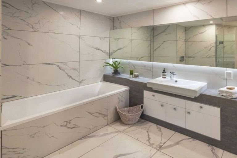 Photo of property in Kate Sheppard Apartments, 6i/42 Molesworth Street, Thorndon, Wellington, 6011