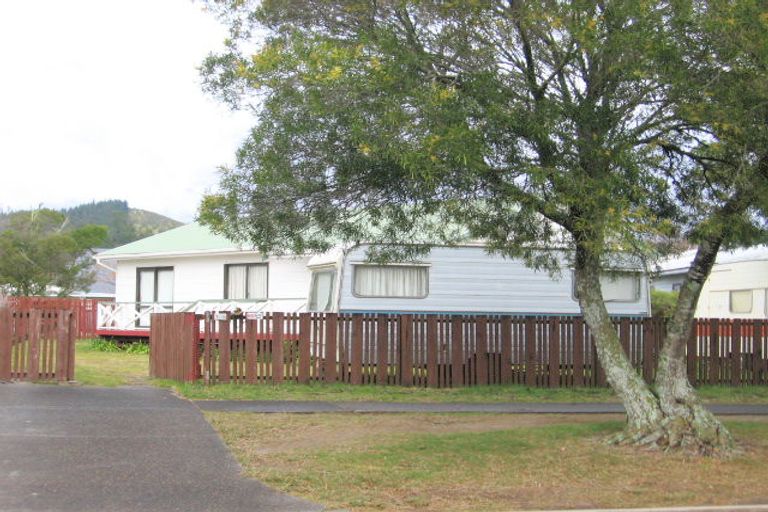 Photo of property in 105 Wattle Place, Whangamata, 3620