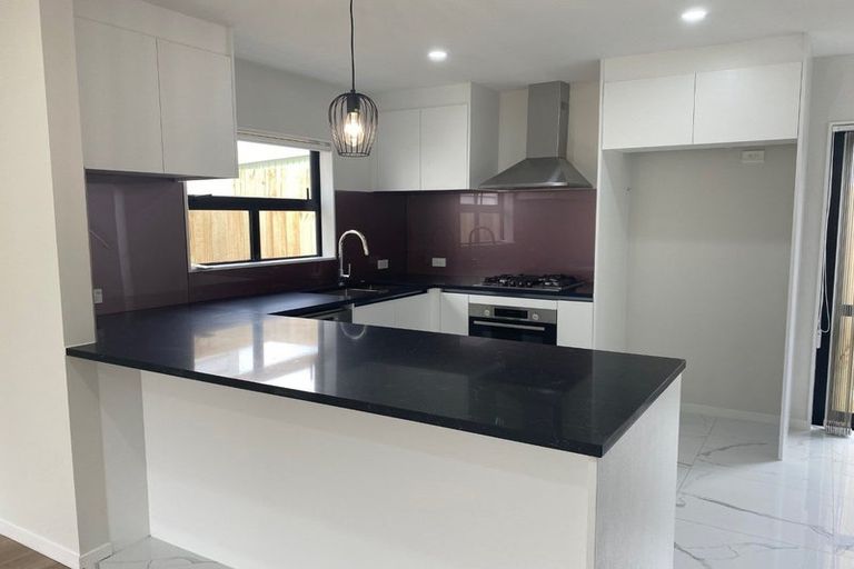 Photo of property in 9c Garth Place, Manurewa, Auckland, 2102