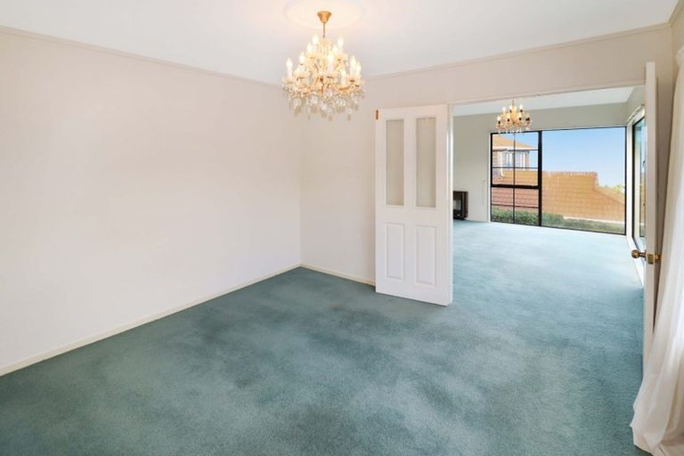 Photo of property in 38 Gurkha Crescent, Khandallah, Wellington, 6035