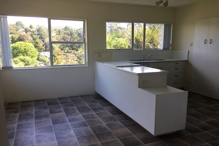 Photo of property in 96 Mountbatten Avenue, Hillcrest, Auckland, 0627