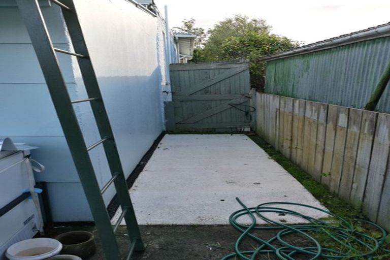 Photo of property in 20 Lyndhurst Street, Takaro, Palmerston North, 4412