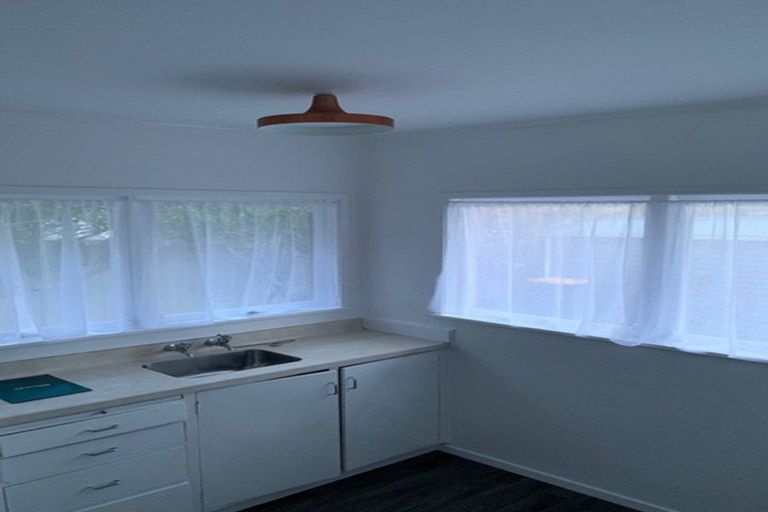 Photo of property in 1/55 Pakuranga Road, Pakuranga, Auckland, 2010