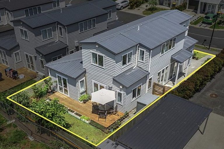 Photo of property in 63 Divide Loop, Takanini, 2112