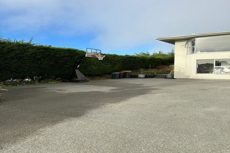Photo of property in 93 Panorama Road, Clifton, Christchurch, 8081