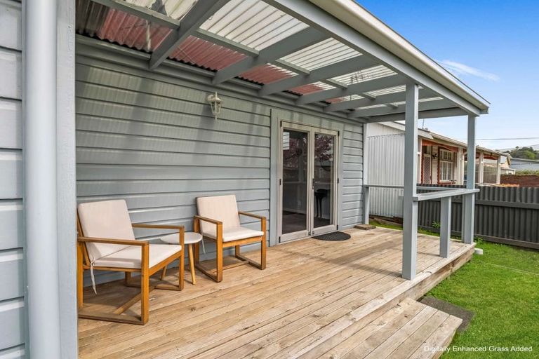 Photo of property in 1 Alexander Street, Whanganui, 4500