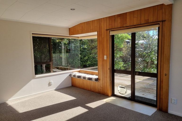 Photo of property in 28 Jackson Crescent, Mahurangi East, Warkworth, 0982