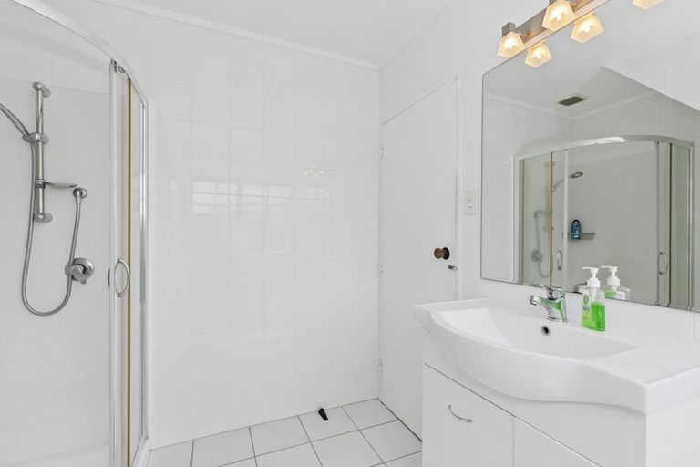 Photo of property in 91 Glen Lynne Avenue, Queenwood, Hamilton, 3210