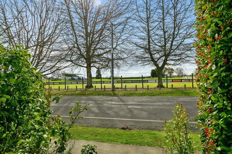 Photo of property in 75 Taylor Street, Cambridge, 3434