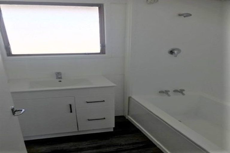 Photo of property in 13 Conclusion Street, Ascot Park, Porirua, 5024