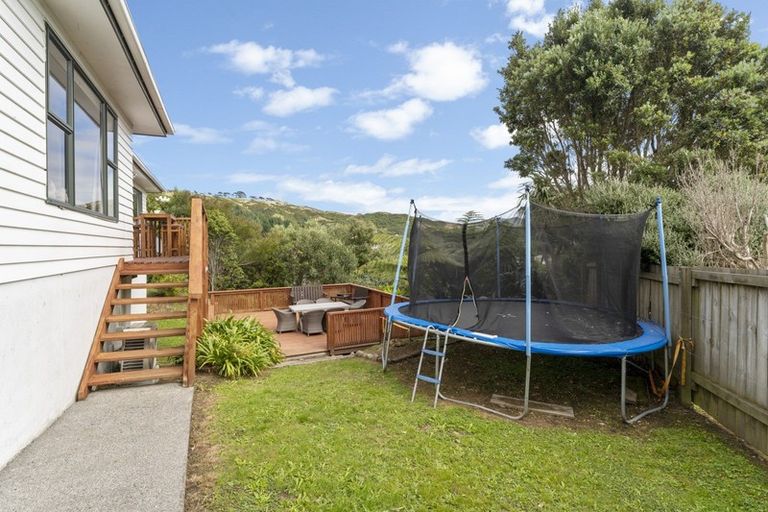 Photo of property in 36 Northumberland Street, Cannons Creek, Porirua, 5024