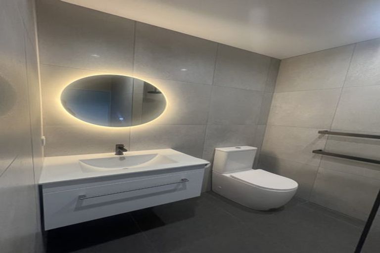 Photo of property in 28 Thomason Crescent, Pokeno, 2402