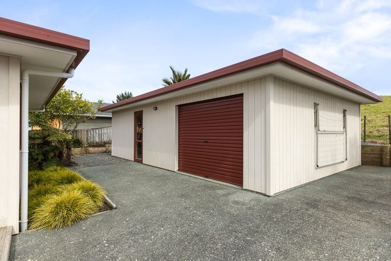 Photo of property in 16 Wickens Place, Warkworth, 0910