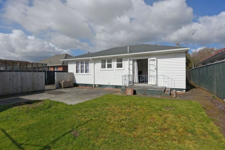 Photo of property in 255 Fergusson Drive, Heretaunga, Upper Hutt, 5018