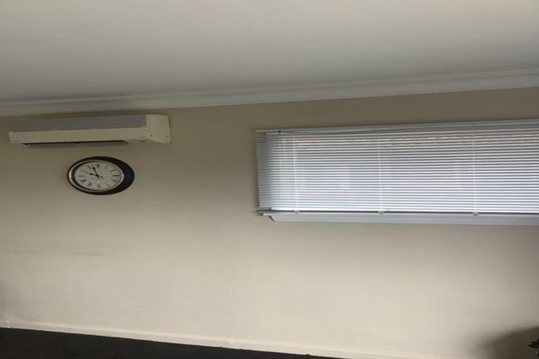 Photo of property in 1/25 Hills Road, Edgeware, Christchurch, 8013