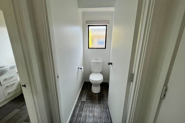 Photo of property in 85a Rosario Crescent, Red Beach, 0932