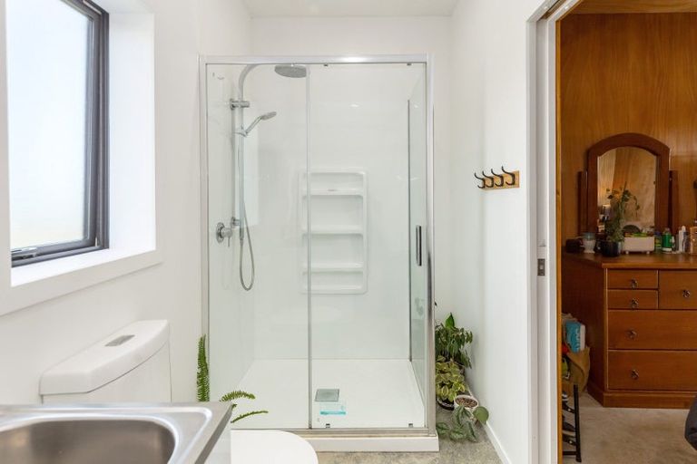 Photo of property in 67a Lees Pakaraka Road, Te Ore Ore, Masterton, 5886