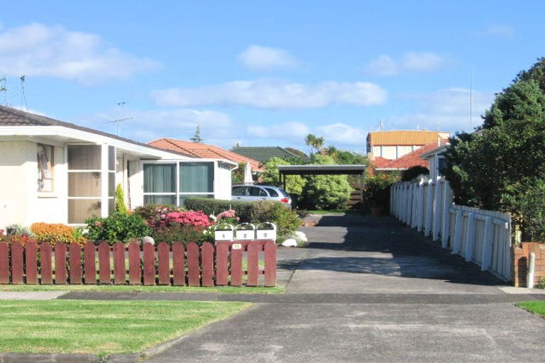 Photo of property in 1/11 Paton Avenue, Papatoetoe, Auckland, 2025
