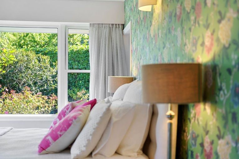 Photo of property in 52-56 Winara Avenue, Waikanae, 5036