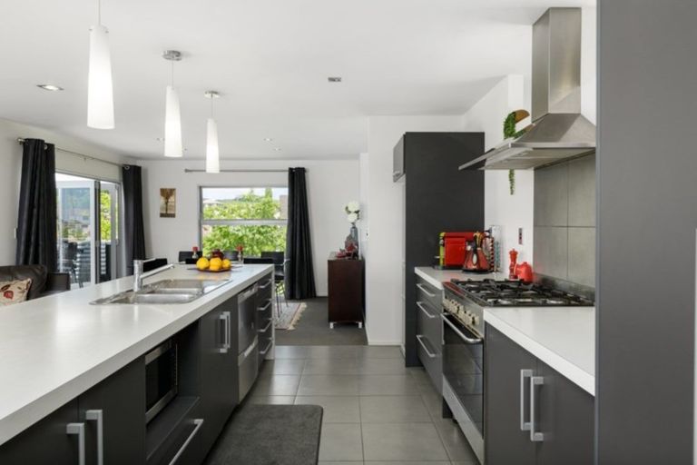 Photo of property in 44 Buxton Place, Ohauiti, Tauranga, 3112