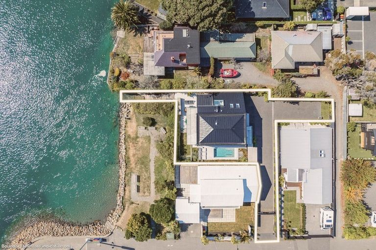 Photo of property in 8a Beachville Road, Redcliffs, Christchurch, 8081