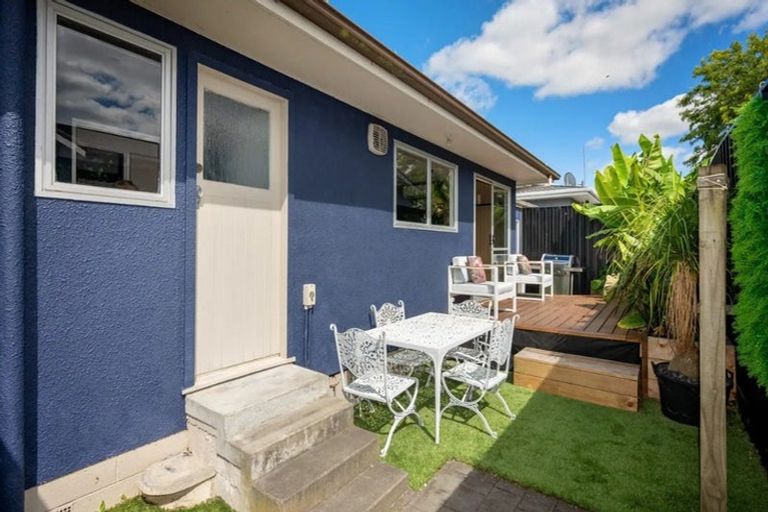 Photo of property in 144c Main Rd Clive, Clive, 4102