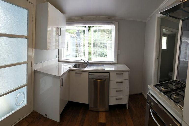 Photo of property in 8 Evelyn Street, Eden Terrace, Auckland, 1021